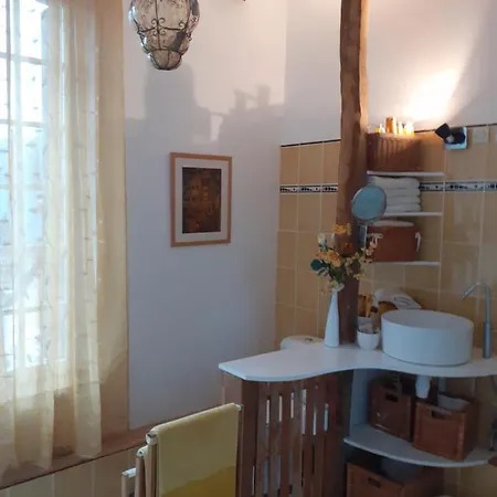 Maison D'Hotes Archangels Home Saint-Saëns